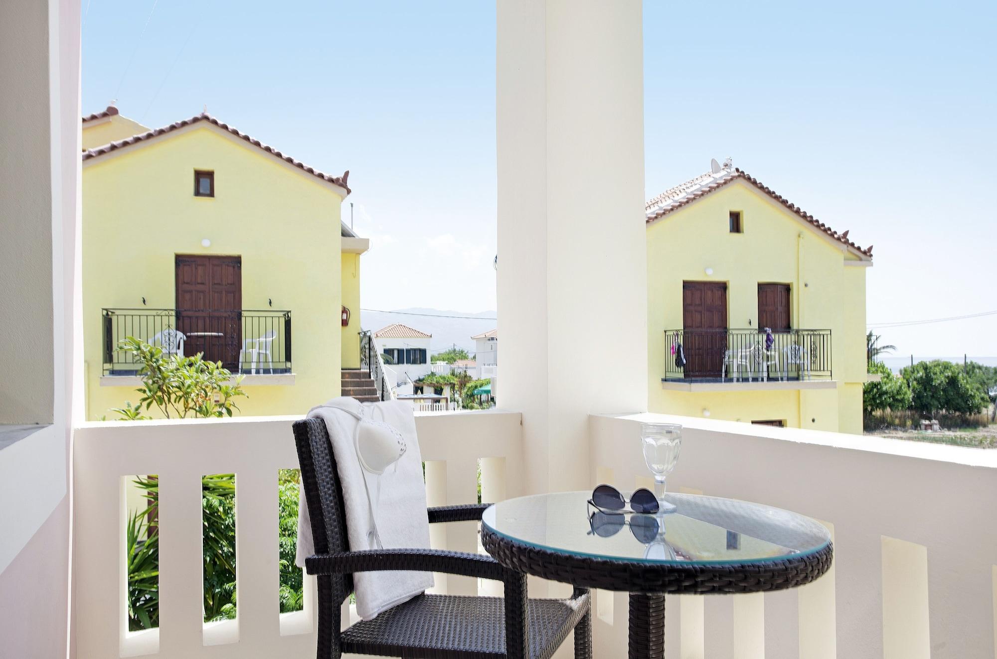 Aphrodite Samos Suites Marathókampos Eksteriør bilde