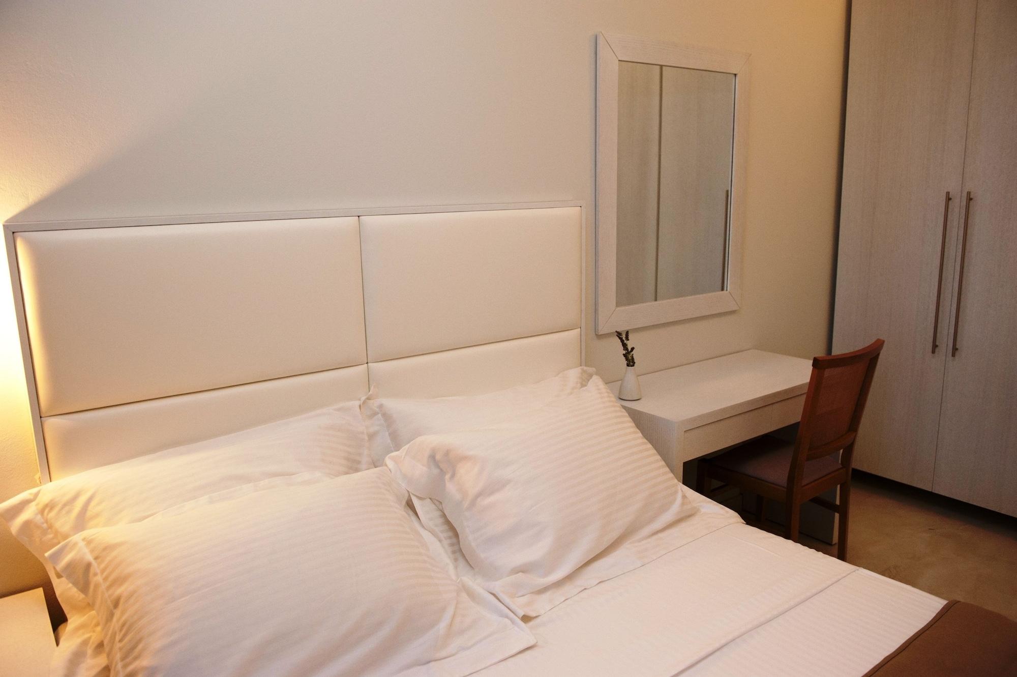 Aphrodite Samos Suites Marathókampos Eksteriør bilde