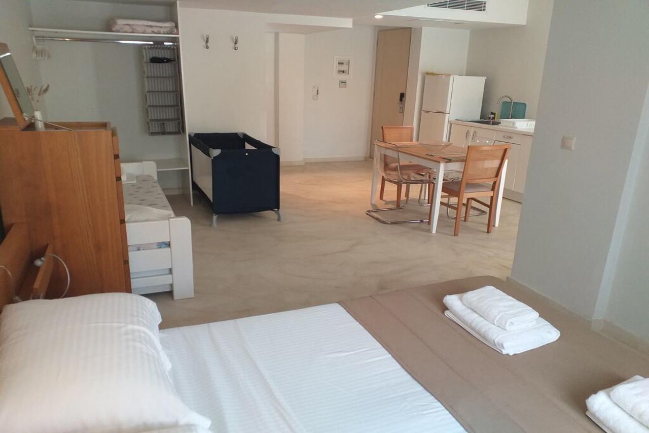 Aphrodite Samos Suites Marathókampos Eksteriør bilde