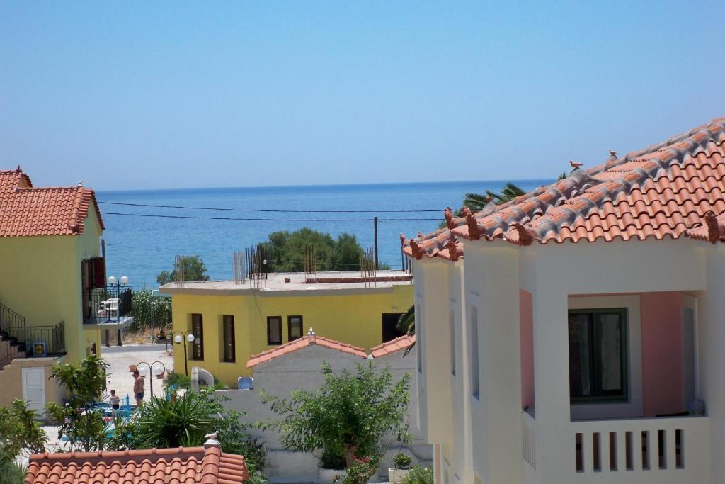Aphrodite Samos Suites Marathókampos Eksteriør bilde