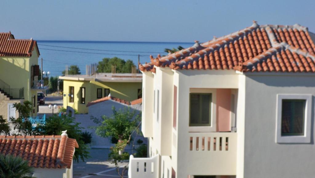 Aphrodite Samos Suites Marathókampos Rom bilde