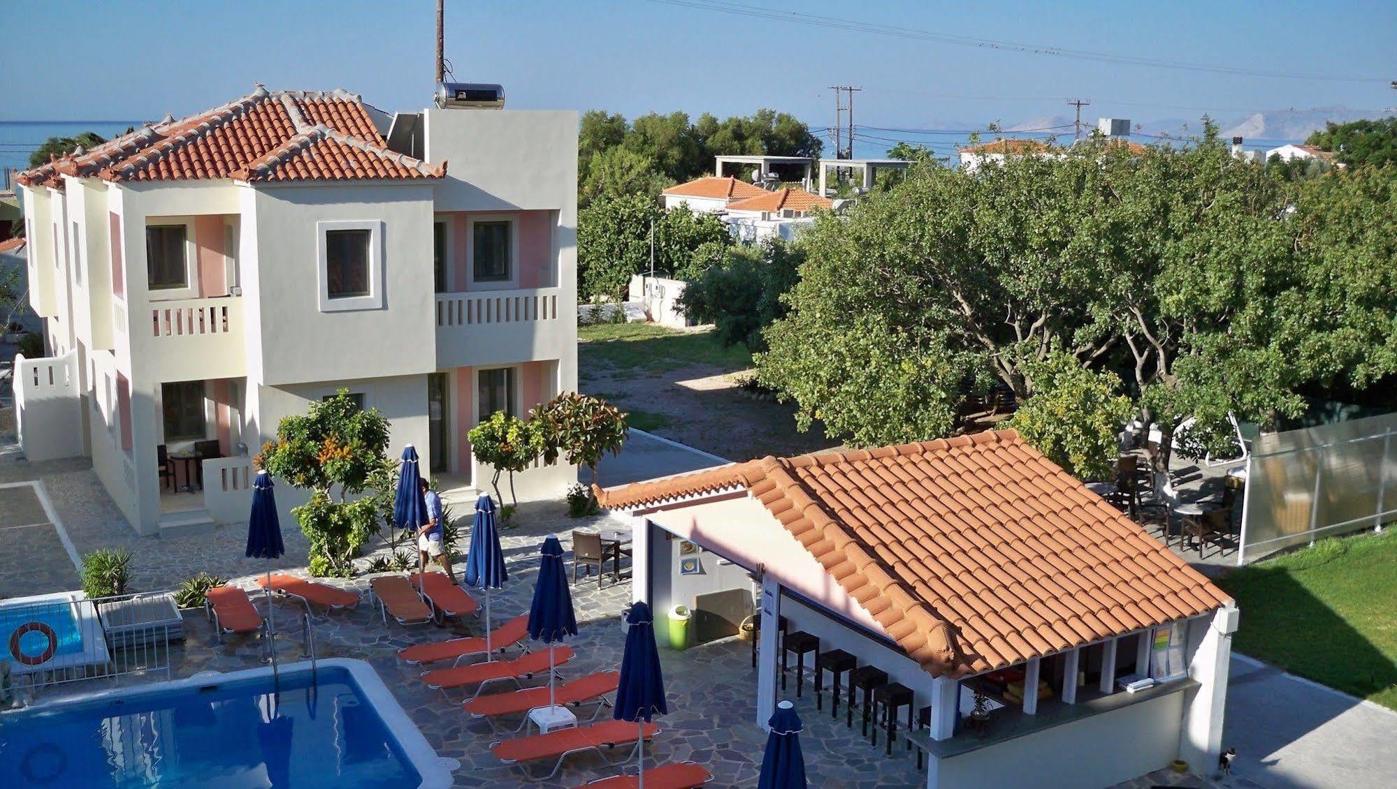 Aphrodite Samos Suites Marathókampos Eksteriør bilde