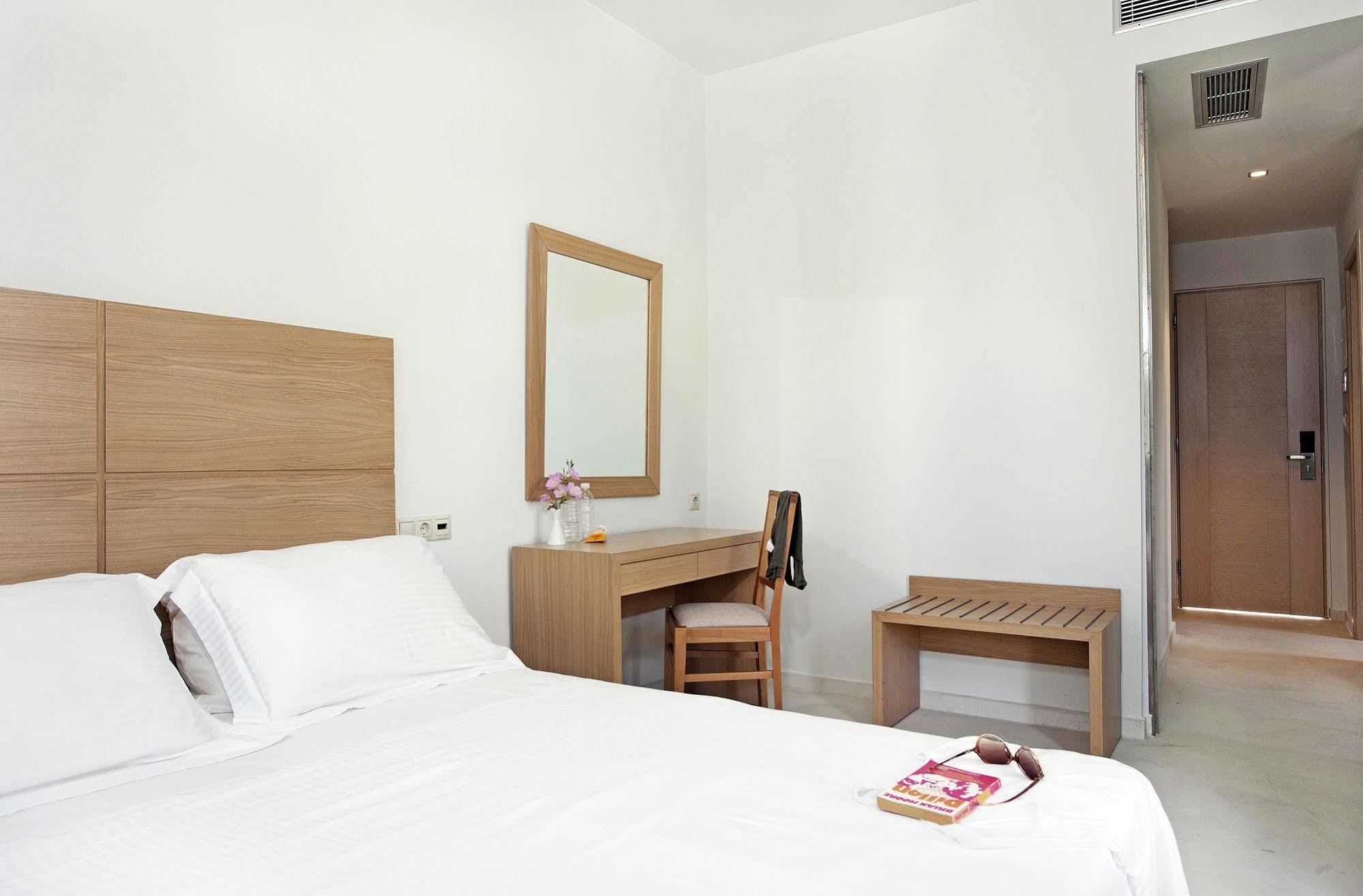 Aphrodite Samos Suites Marathókampos Eksteriør bilde