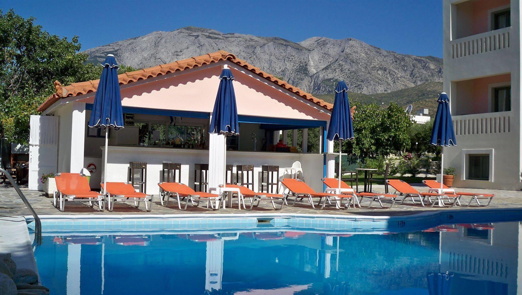Aphrodite Samos Suites Marathókampos Eksteriør bilde