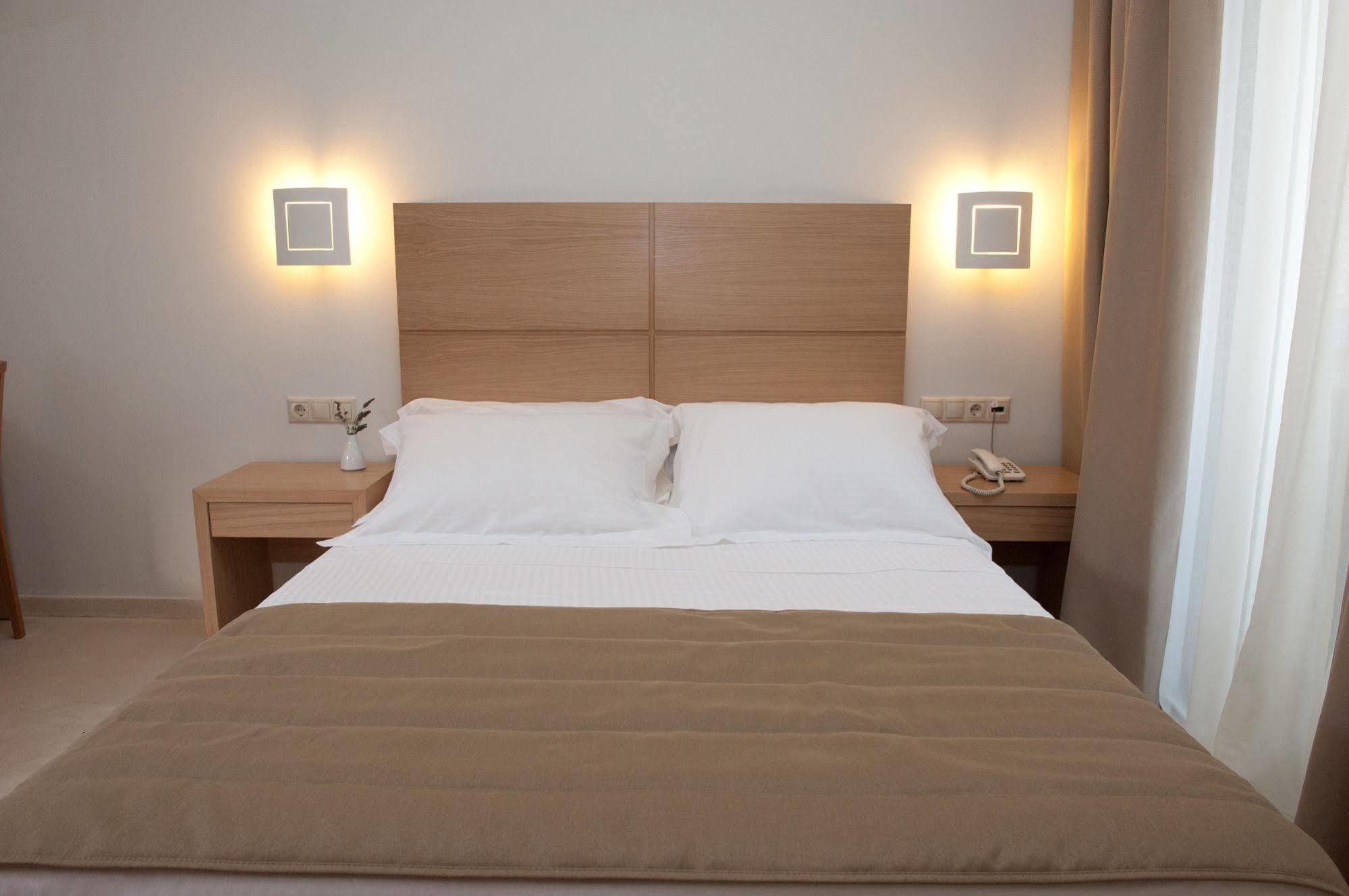 Aphrodite Samos Suites Marathókampos Eksteriør bilde