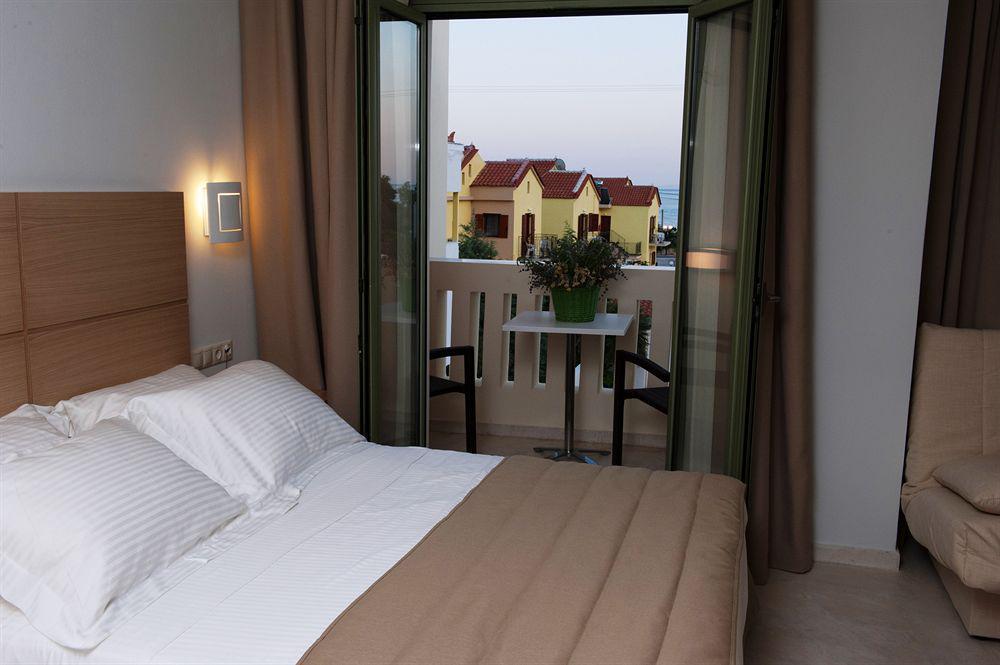 Aphrodite Samos Suites Marathókampos Eksteriør bilde